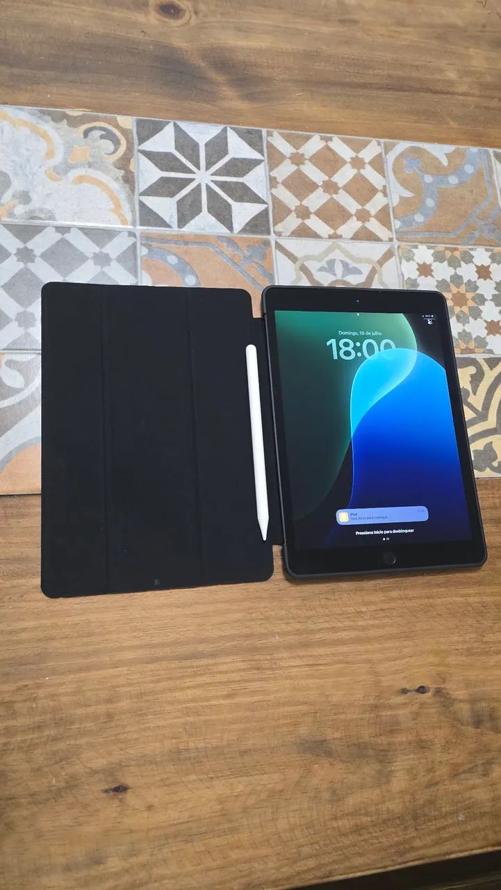 Ipad 7 geração Apple 32 GB Space Gray - Foto 2