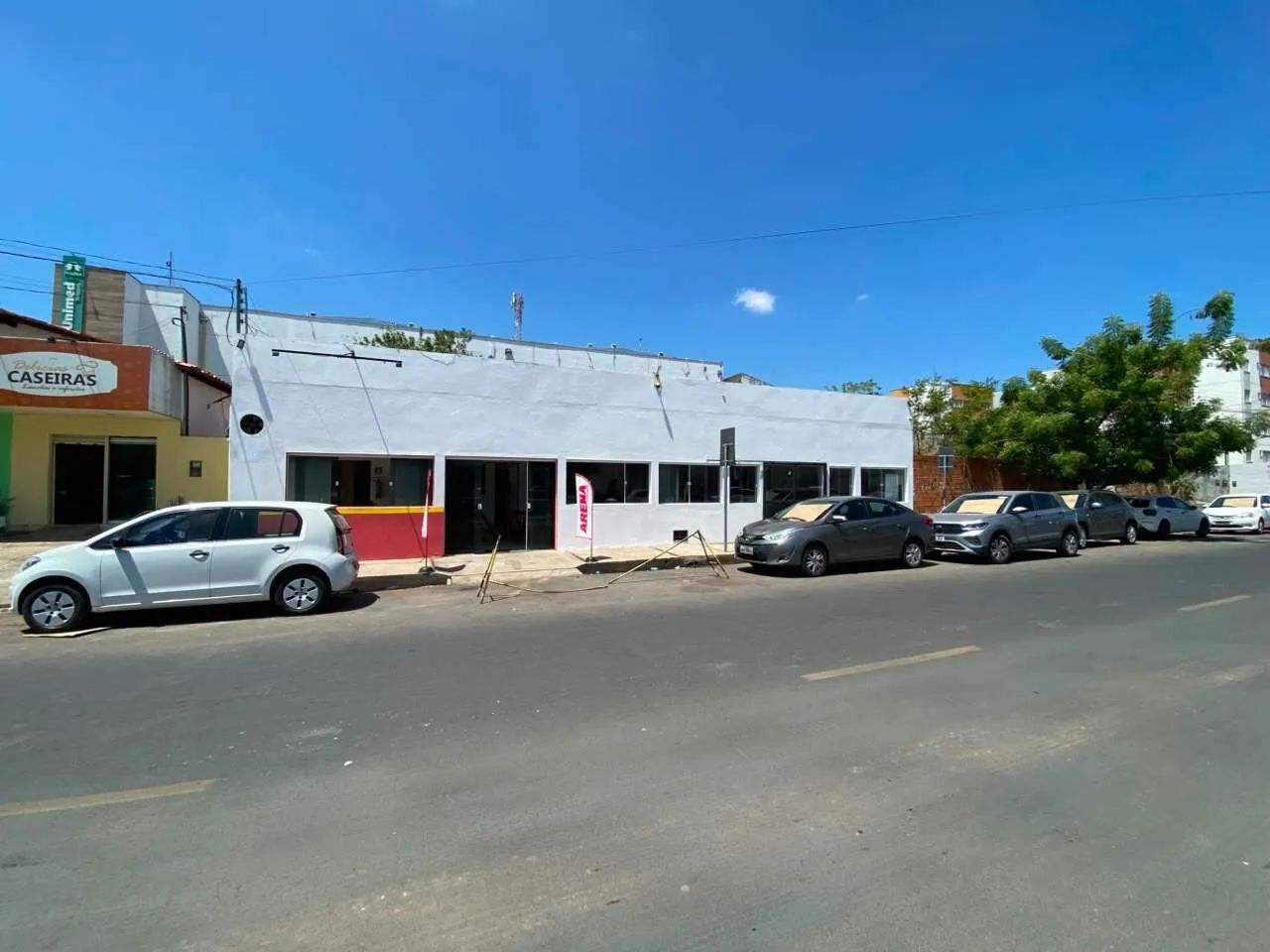 Ponto Comercial Mobiliado para Aluguel
