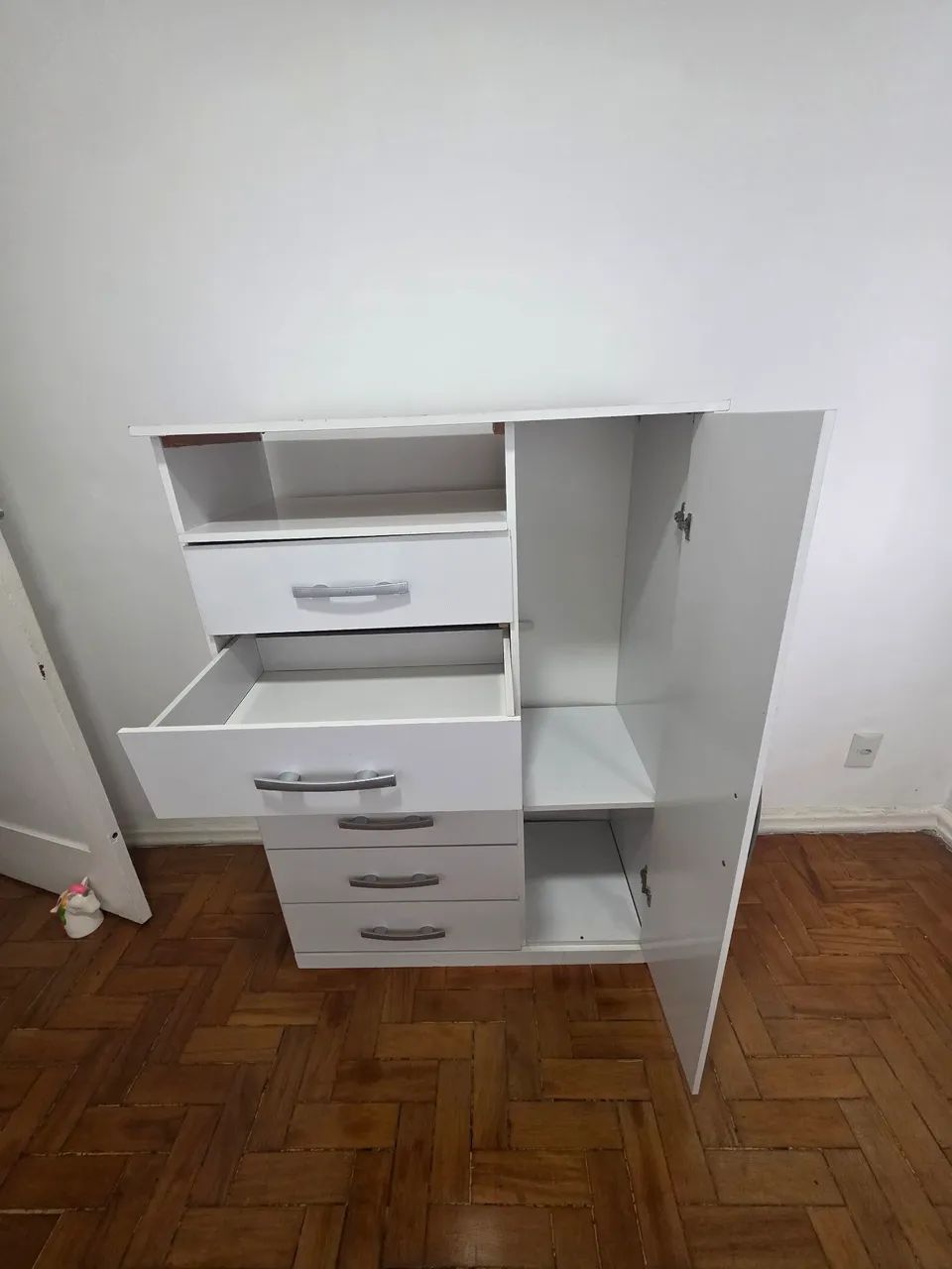 Cômoda 6 gavetas e 1 porta - Foto 3