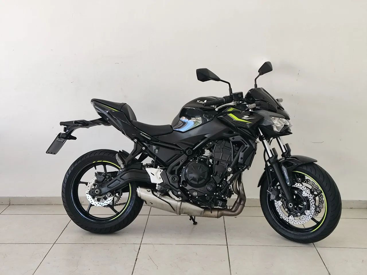 Z650 2024  - Foto 3