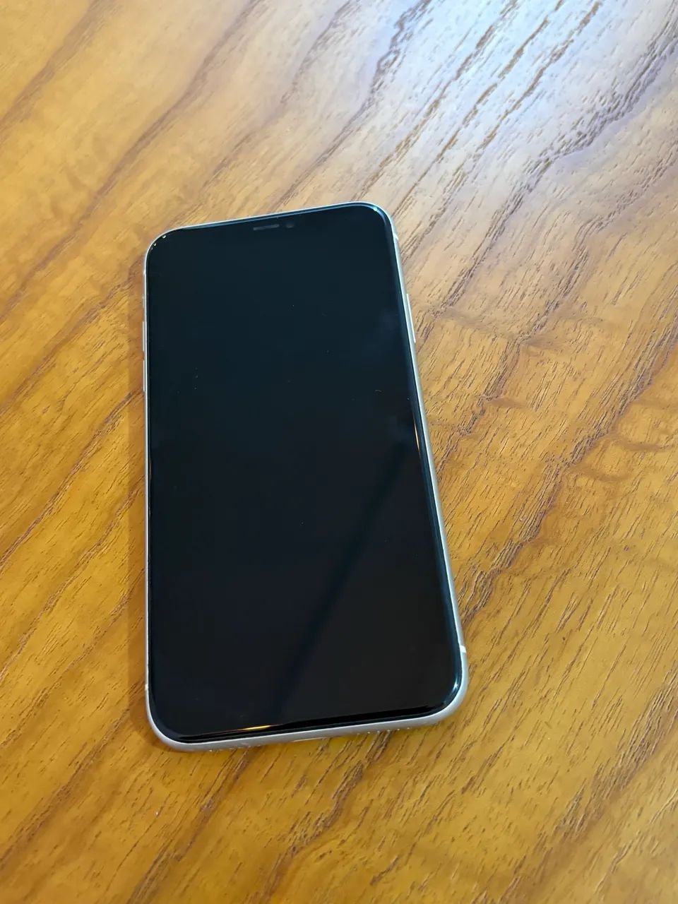 Vendo IPHONE 11 branco 128GB - Foto 2