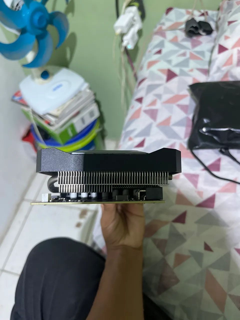 placa de vídeo MSI radeon 5700  - Foto 5