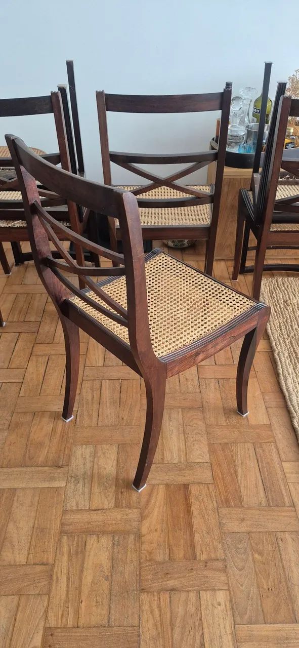Conjunto 6 cadeiras de madeira maciça e assento de palhinha - Foto 2
