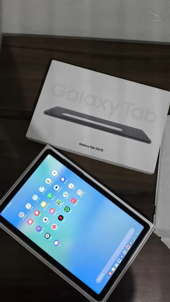 Vendo tablet Samsung S10 fe 
