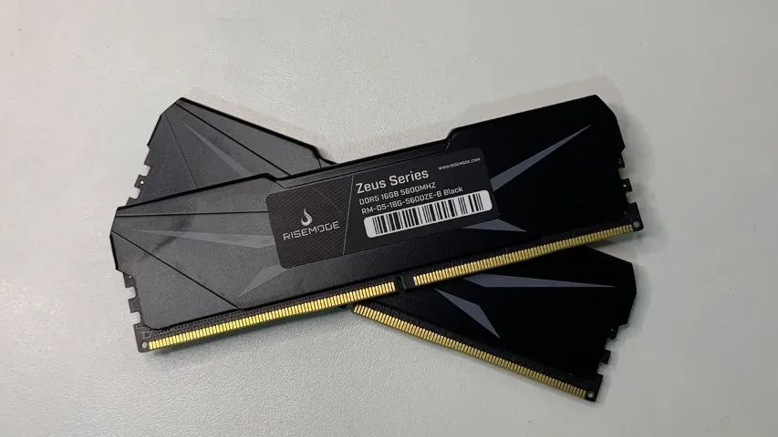 32GB (2X16GB) RISEMODE PRETA 5600MHZ - Foto 3