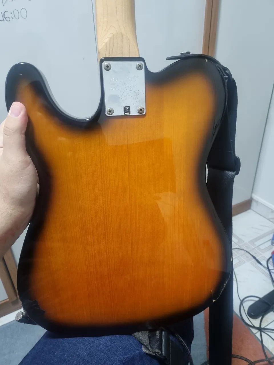 Guitarra telecaster squier com upgrade - Foto 3