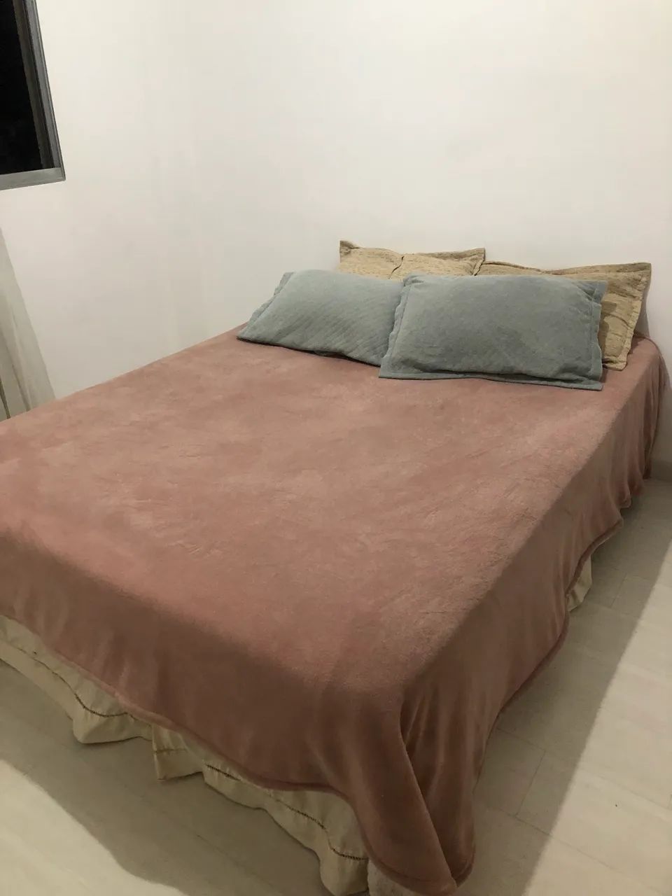 Vendo cama mais colchão usado - Foto 2