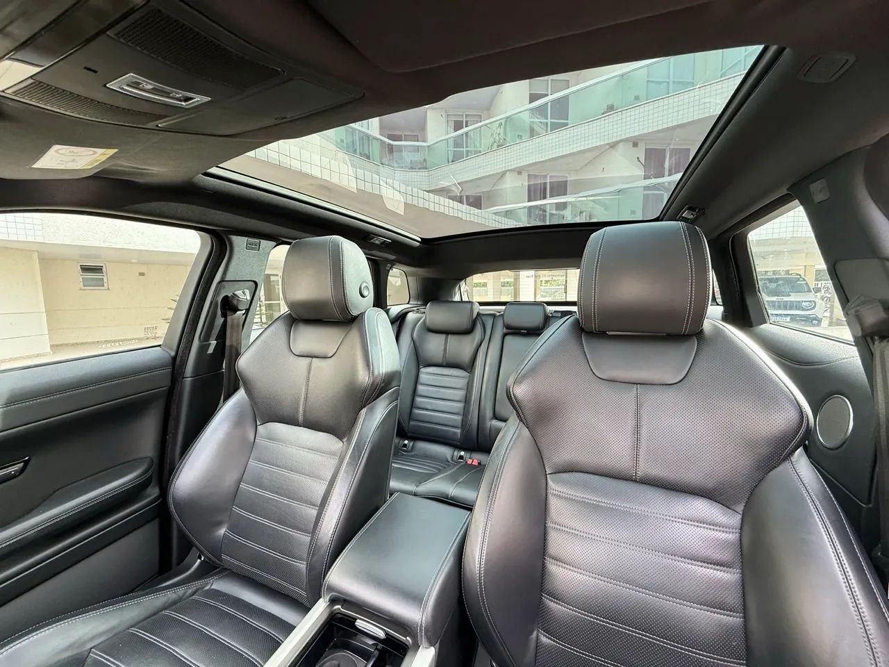 Land Rover Range Rover Evoque SI4 HSE Dynamic 2.0 Aut. 2016 - Foto 2