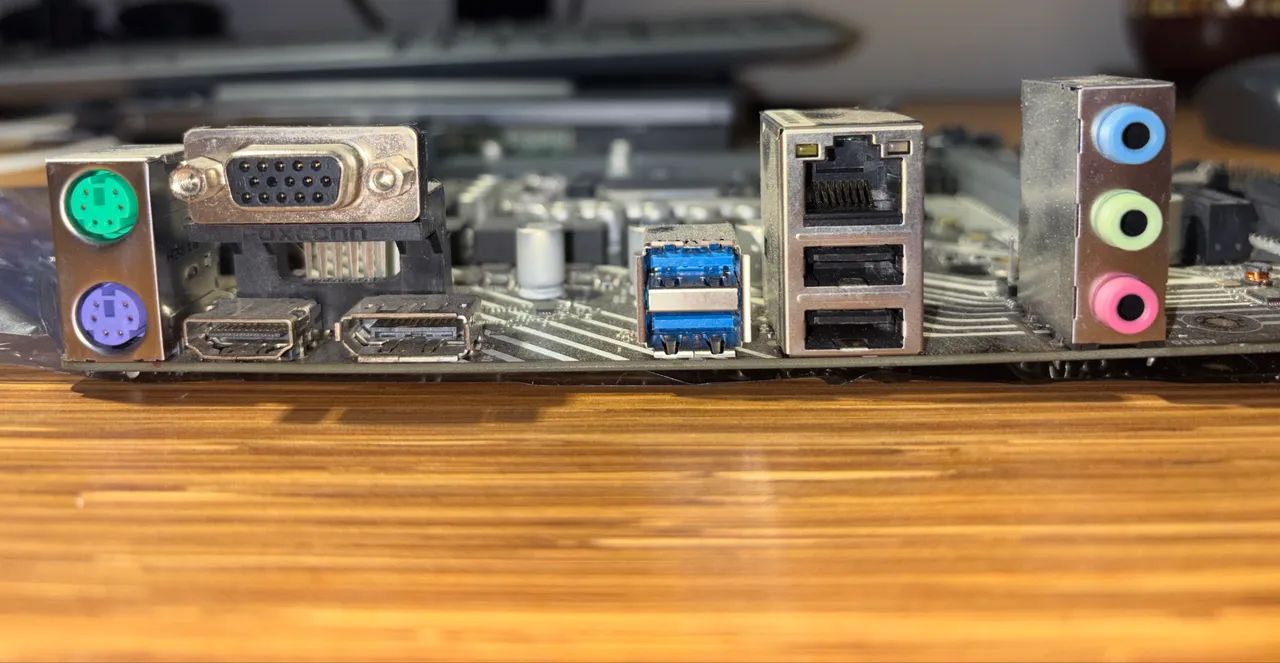 Kit de Upgrade Usado - Processador Intel Core I3-10100F + Placa Mãe ASUS Prime H510M-E - Foto 3