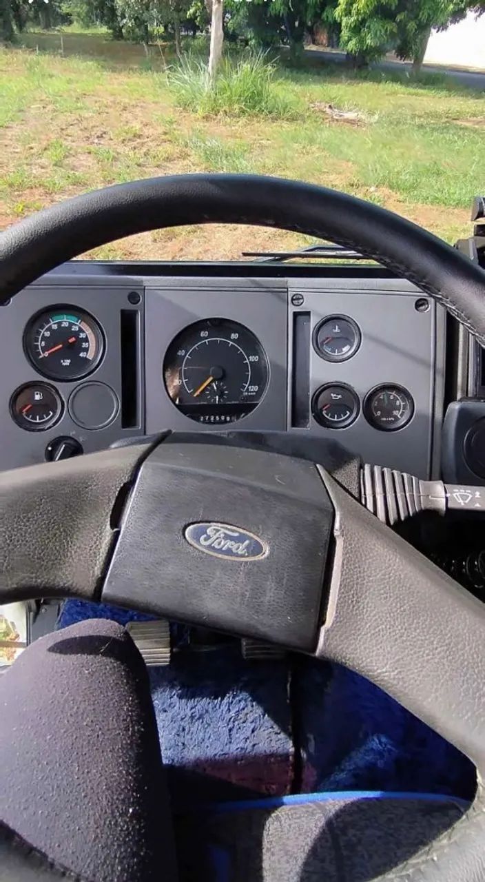 FORD CARGO 815 - Foto 4