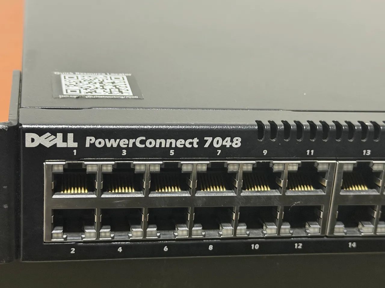 Switch Dell Power Connect 7048