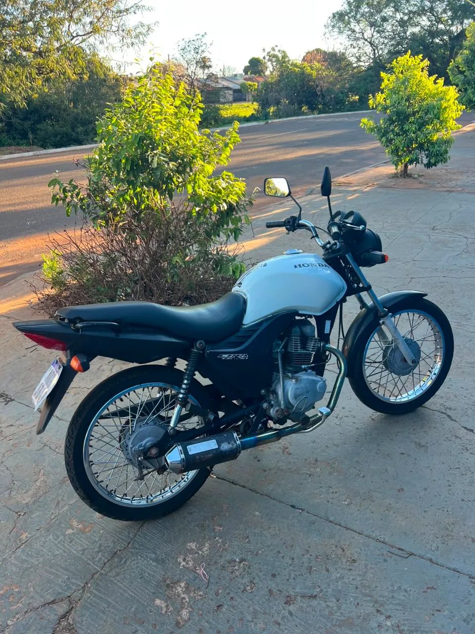 Honda fan 2012