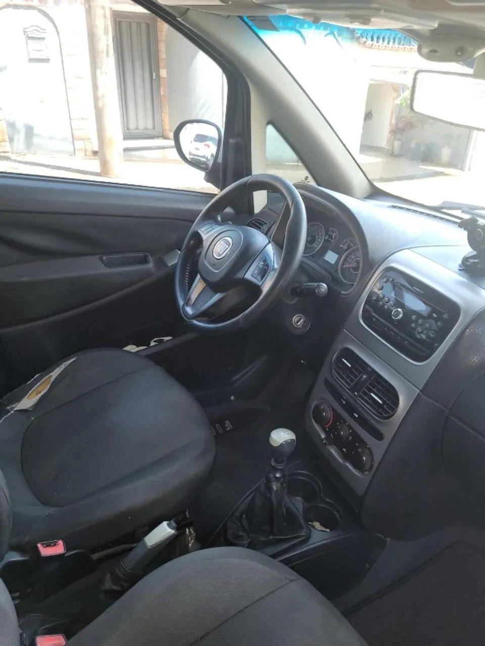 Fiat Idea Attractive 1.4 Fire Flex 8V 5P 2014 - Foto 4