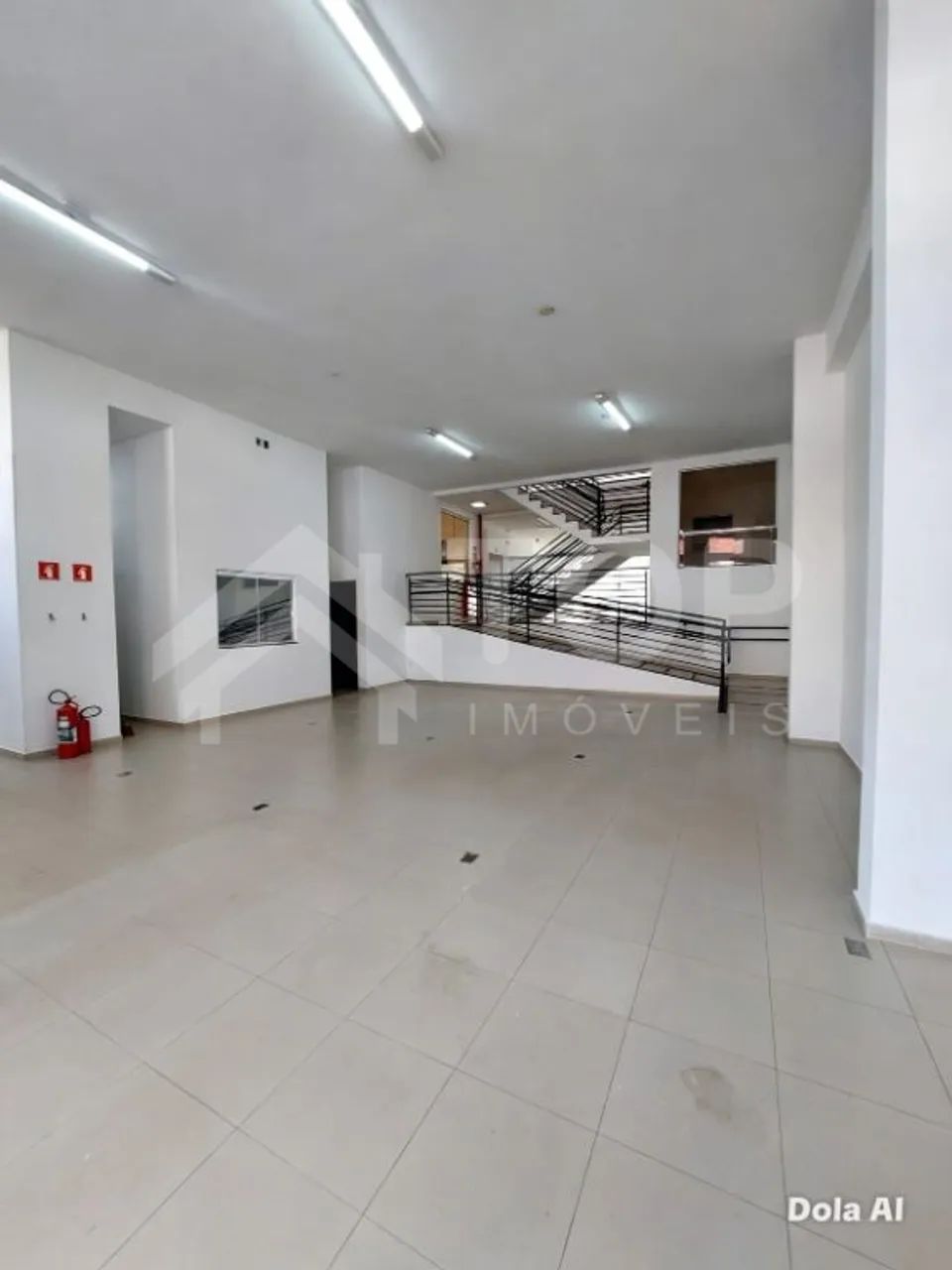 Prédio Comercial para Alugar no Jardim Lutfalla, São Carlos - Foto 2