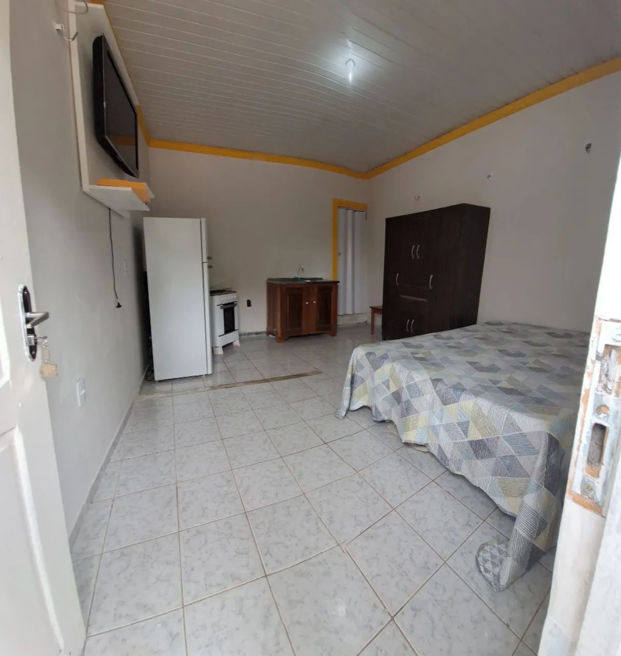 Alugo apartamento kitnet mobiliado - Foto 3