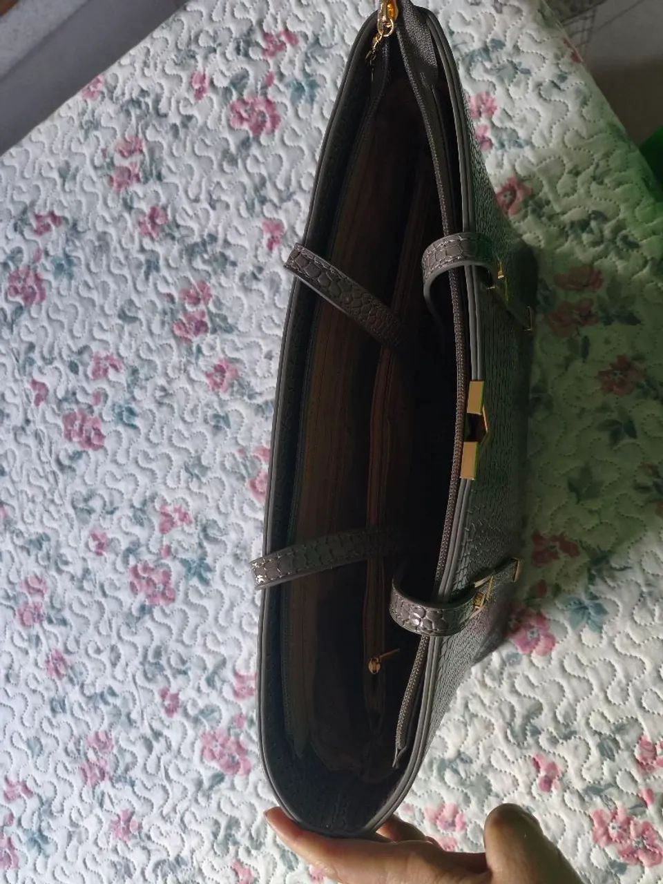 Bolsa shpper ou universitária  - Foto 3