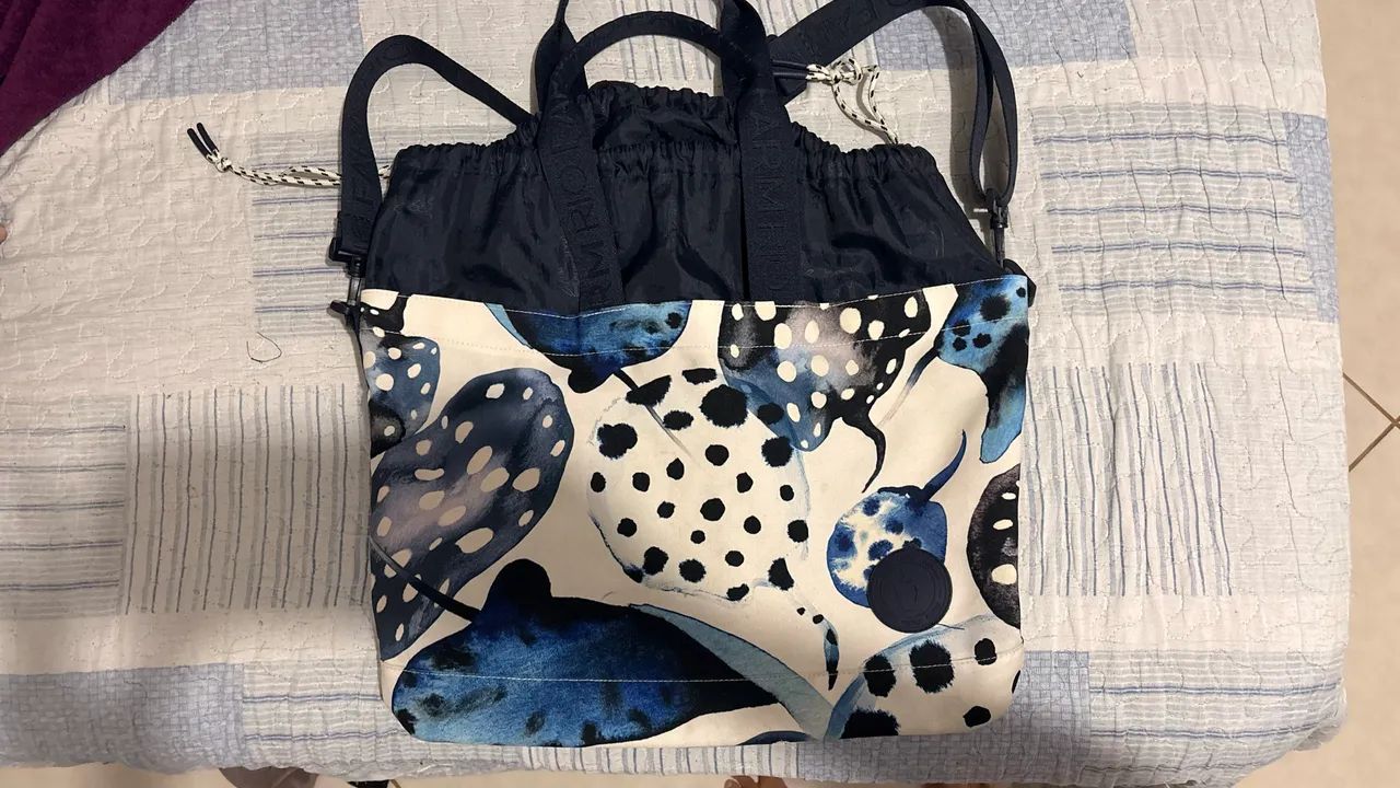 Bolsa e Garrafa da FARM