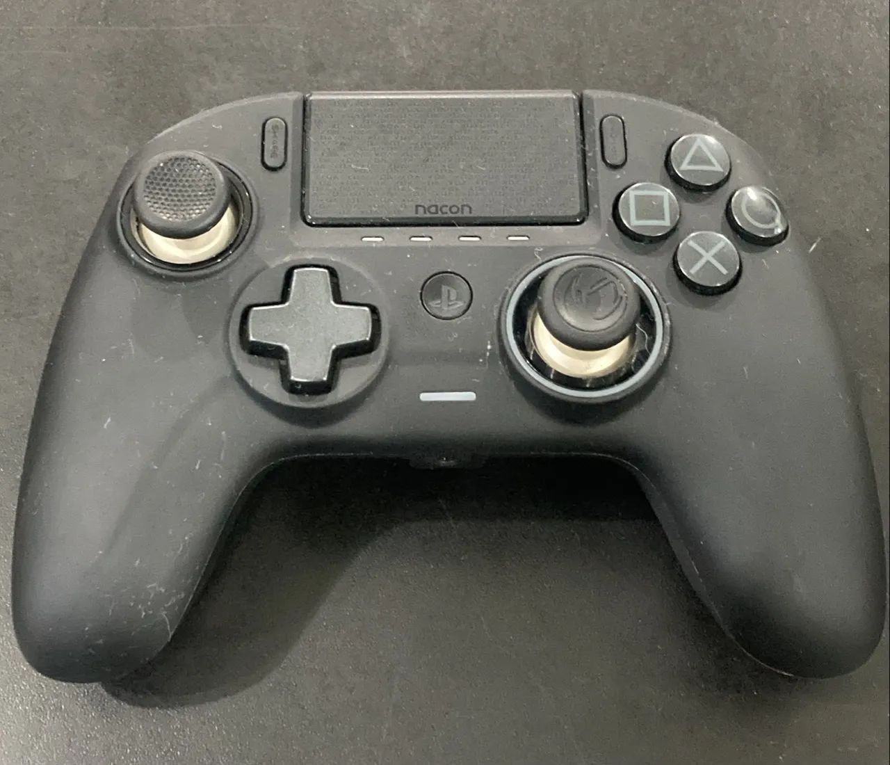 Controle de ps4 nacon