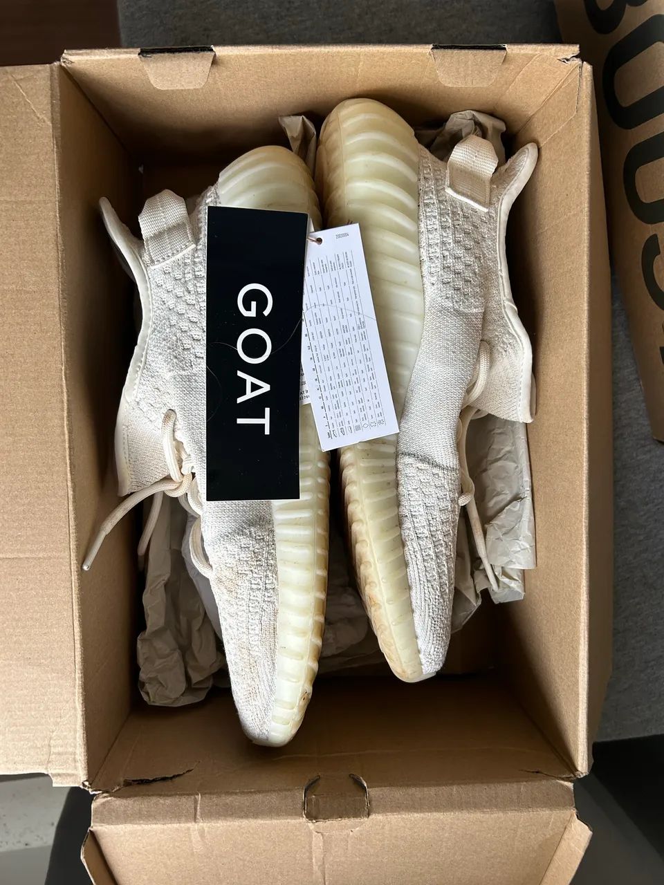 adidas Yeezy Boost 350 V2 Bone sneakers 