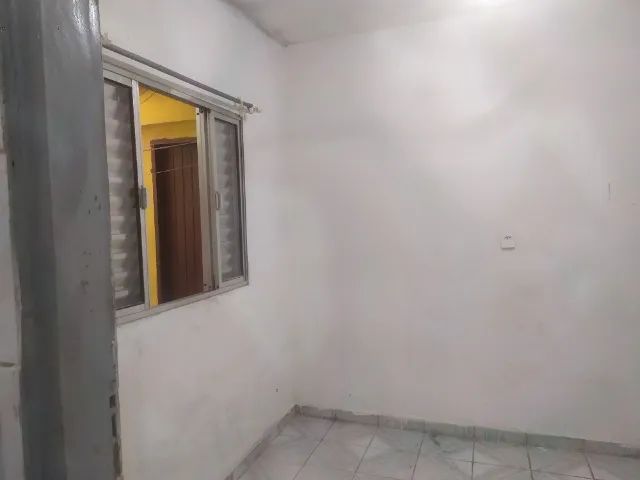 Aluga Casa 3 Cômodos 800,00 - Foto 4