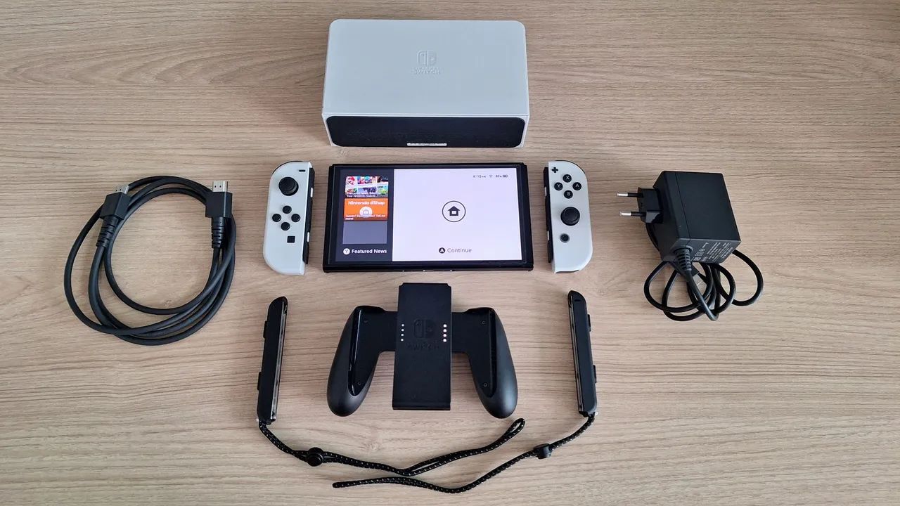 Nintendo Switch OLED + Acessórios