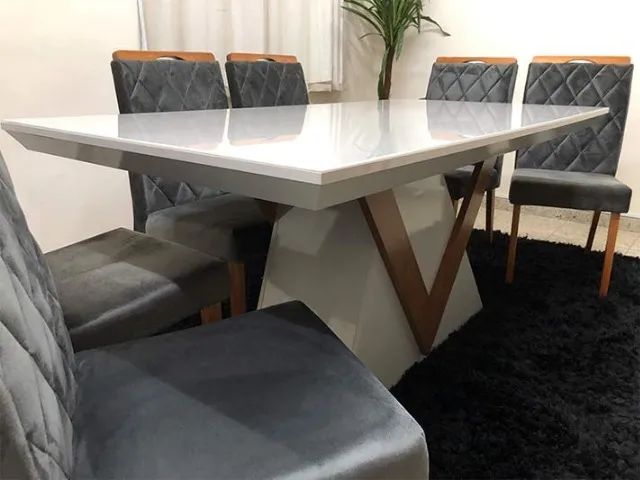 Mesa de Jantar 8 Cadeiras no Cinza com Tampo de Vidro - Foto 2