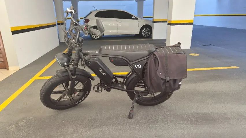 Bicicleta elétrica V8 com 2 baterias