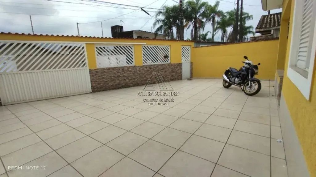Oportunidade incrível! Casa com excelente piscina sendo 03 dormitórios, Sendo um grande do - Foto 7