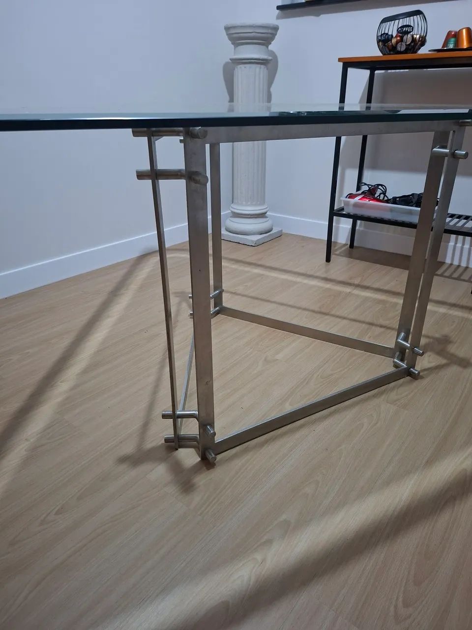 Mesa com base em aço  - Foto 3