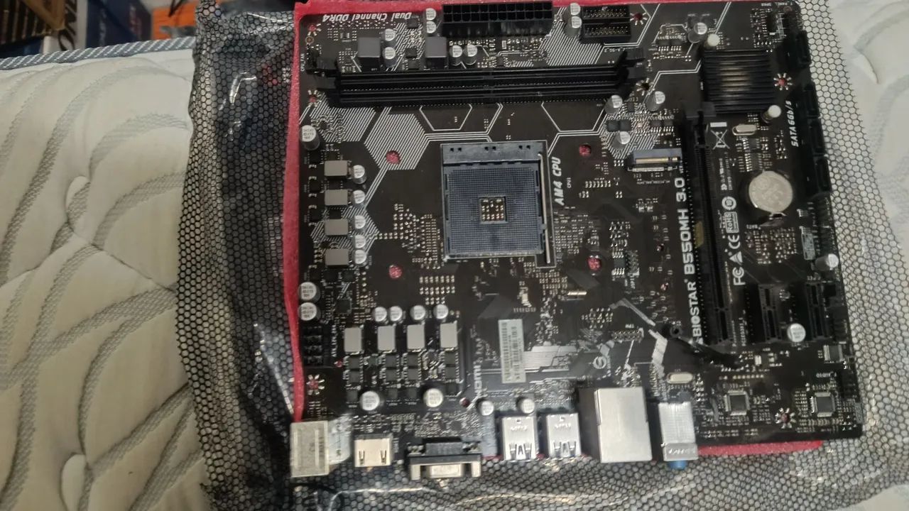 Placa mãe B550mh 3.0 Biostar usada