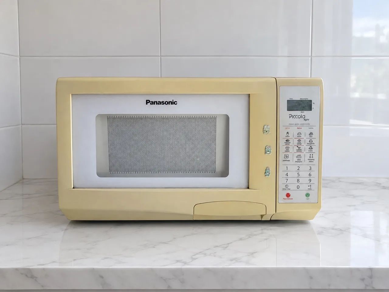 Microondas Panasonic 22L - Foto 2