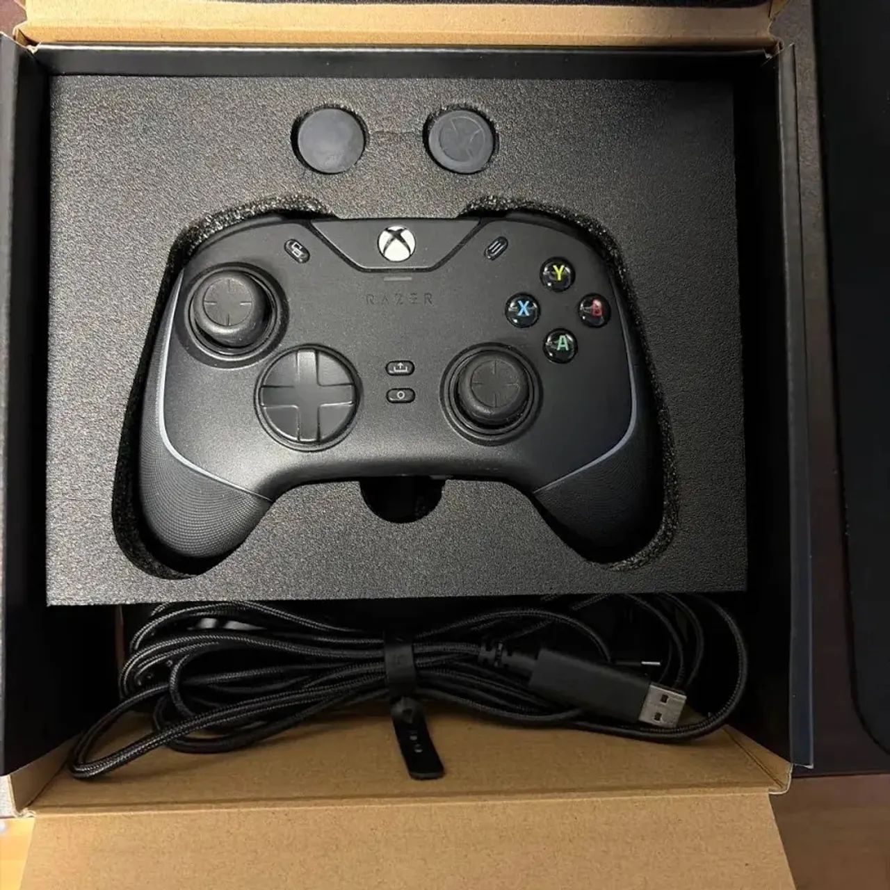Controle Xbox Razer wolverine V2 CHROMA  - Foto 4