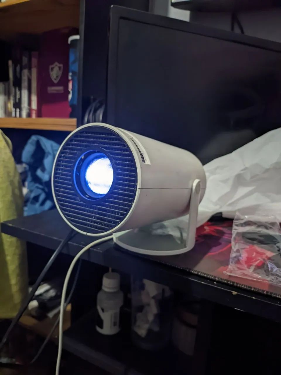 Projetor HY300