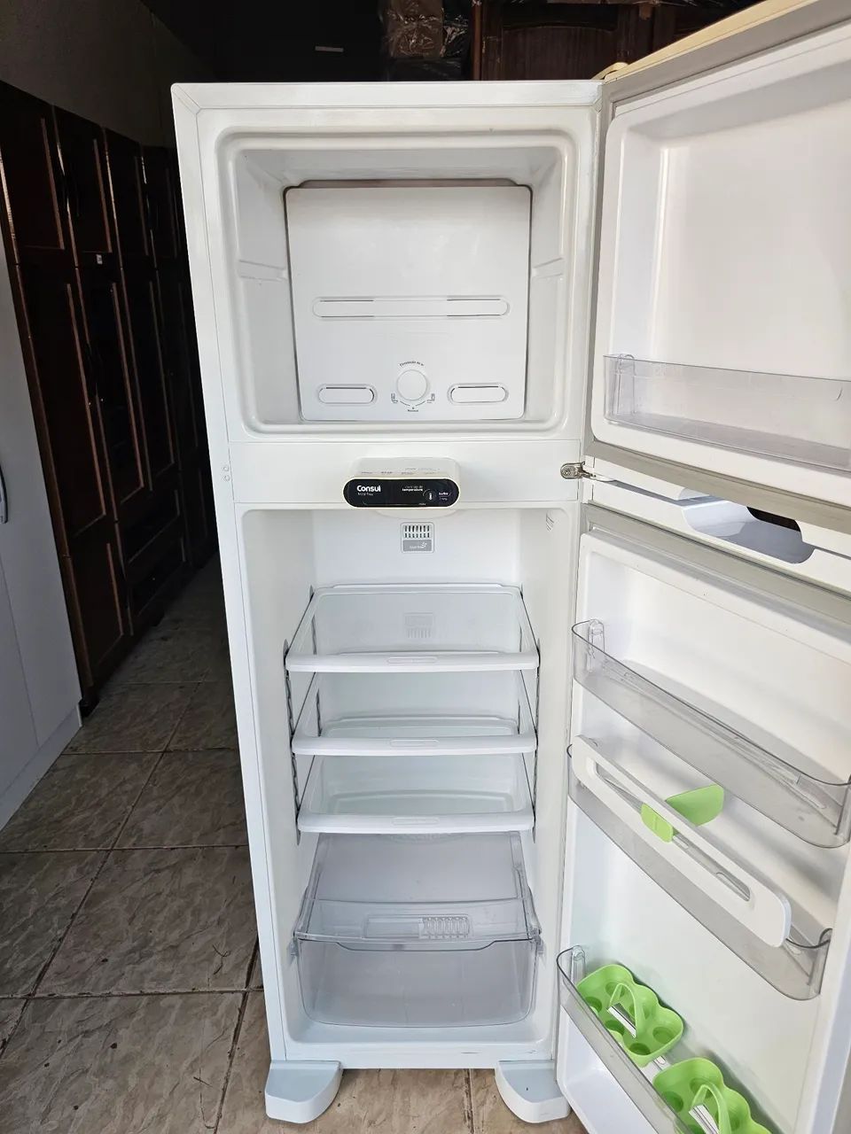 Geladeira frost free usada funcionando perfeitamente  - Foto 4