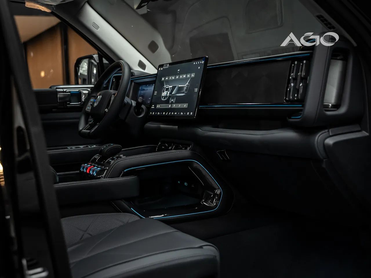 Denza B5 SUV híbrido plug-in, foto 16 de 16