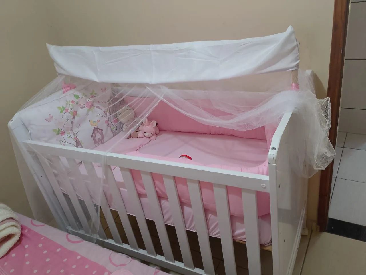 Vende se um berço 