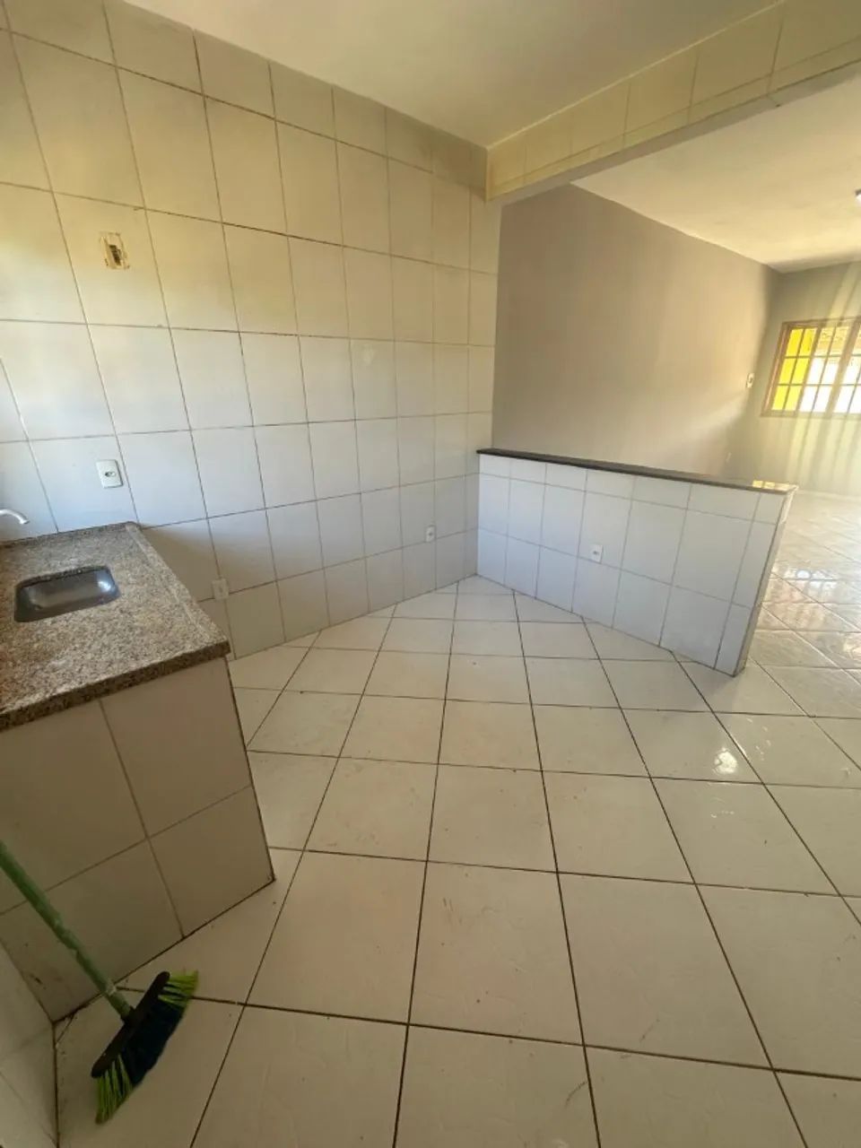 Casa espaçosa e barata - Foto 5