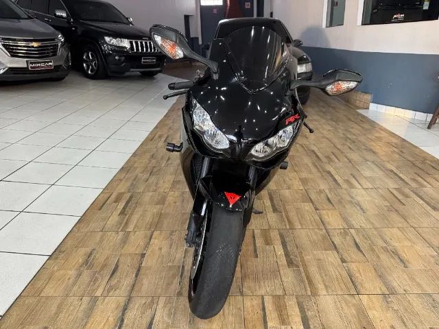 CBR 1000RR FIREBLADE - Foto 4