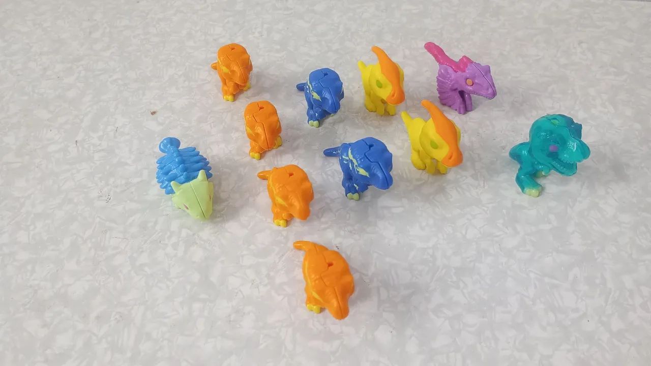 Minaturas Kinder ovo coleção dinossauro 