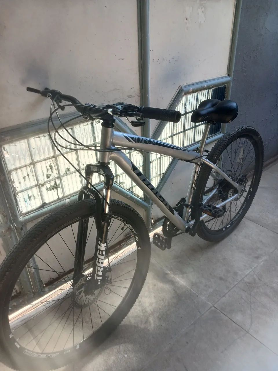 Vendo bicicleta aro 29  - Foto 2