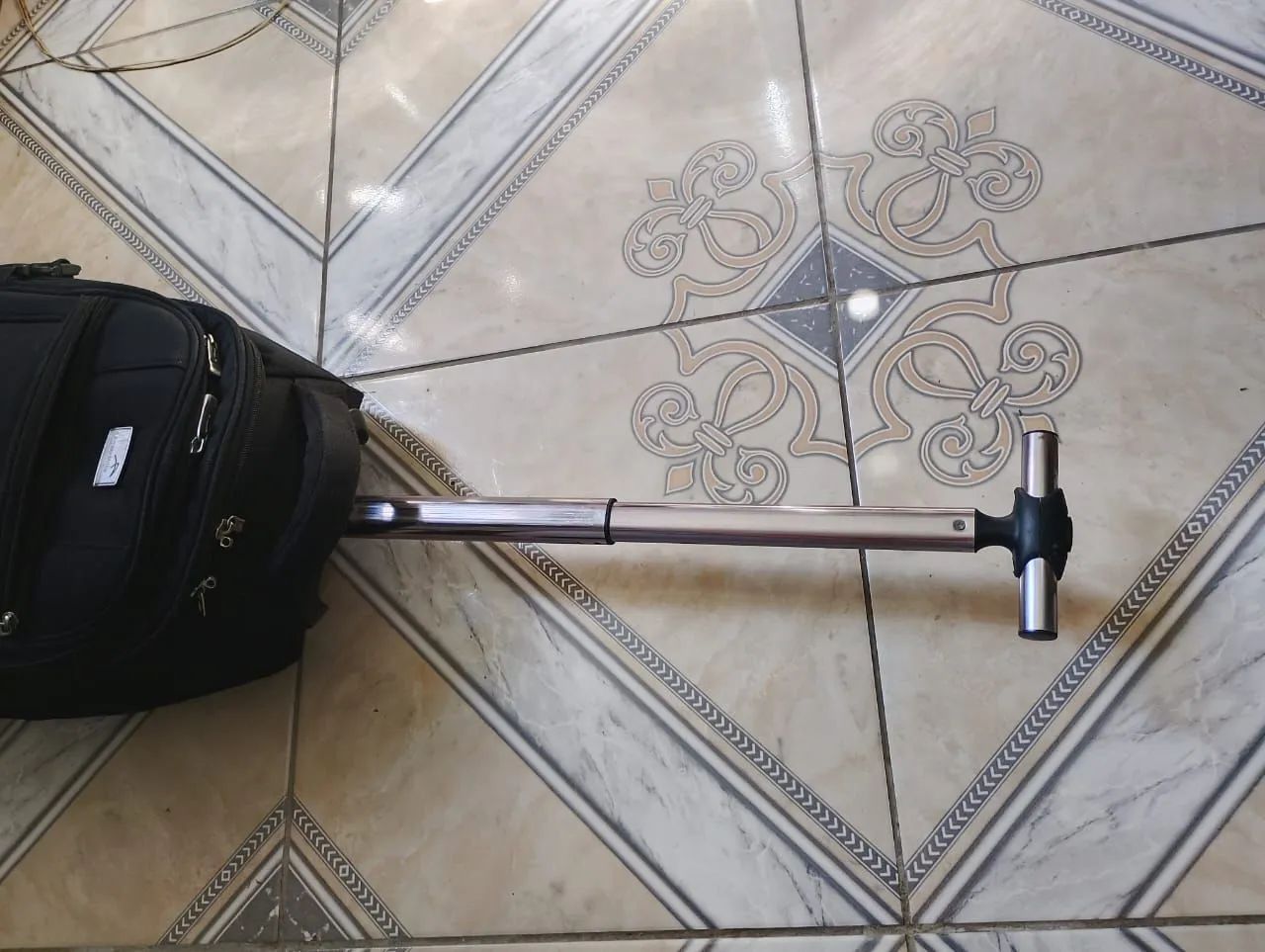 Mochila com rodinhas  - Foto 4