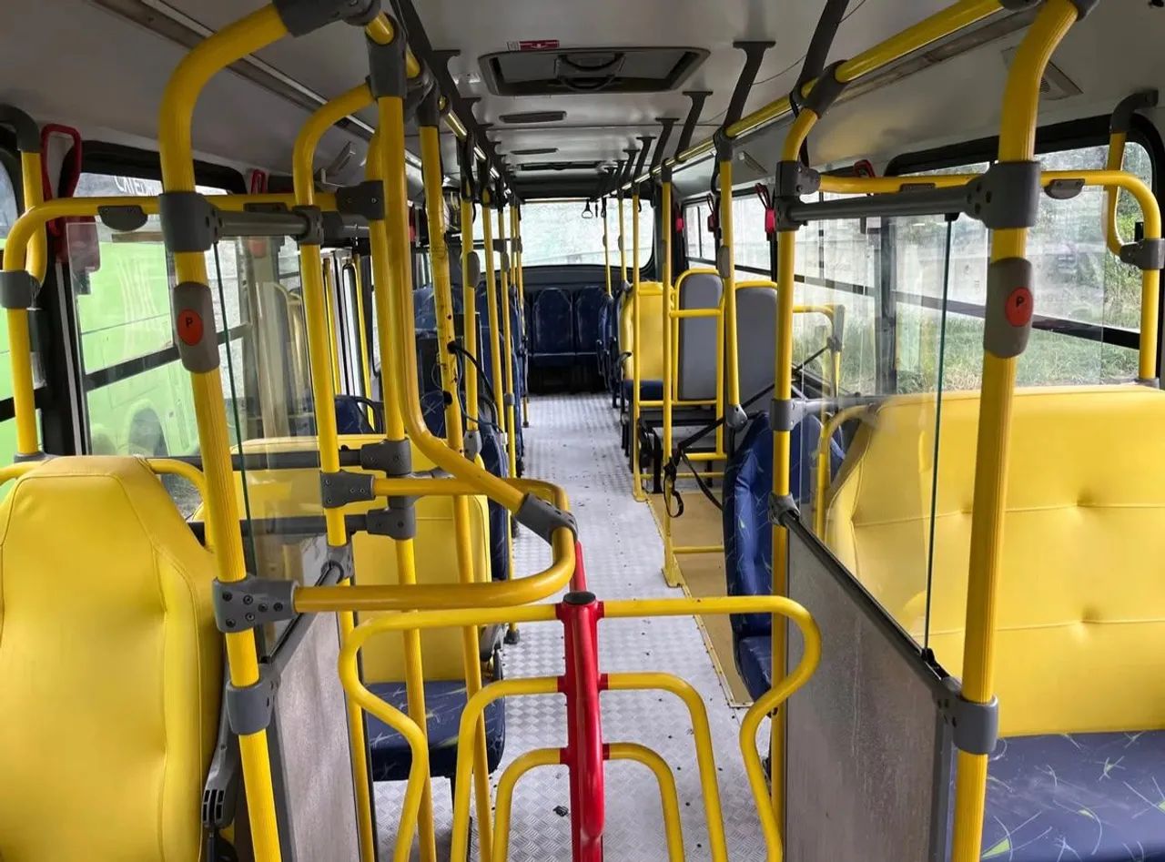 Ônibus Uqrbano  - Foto 5