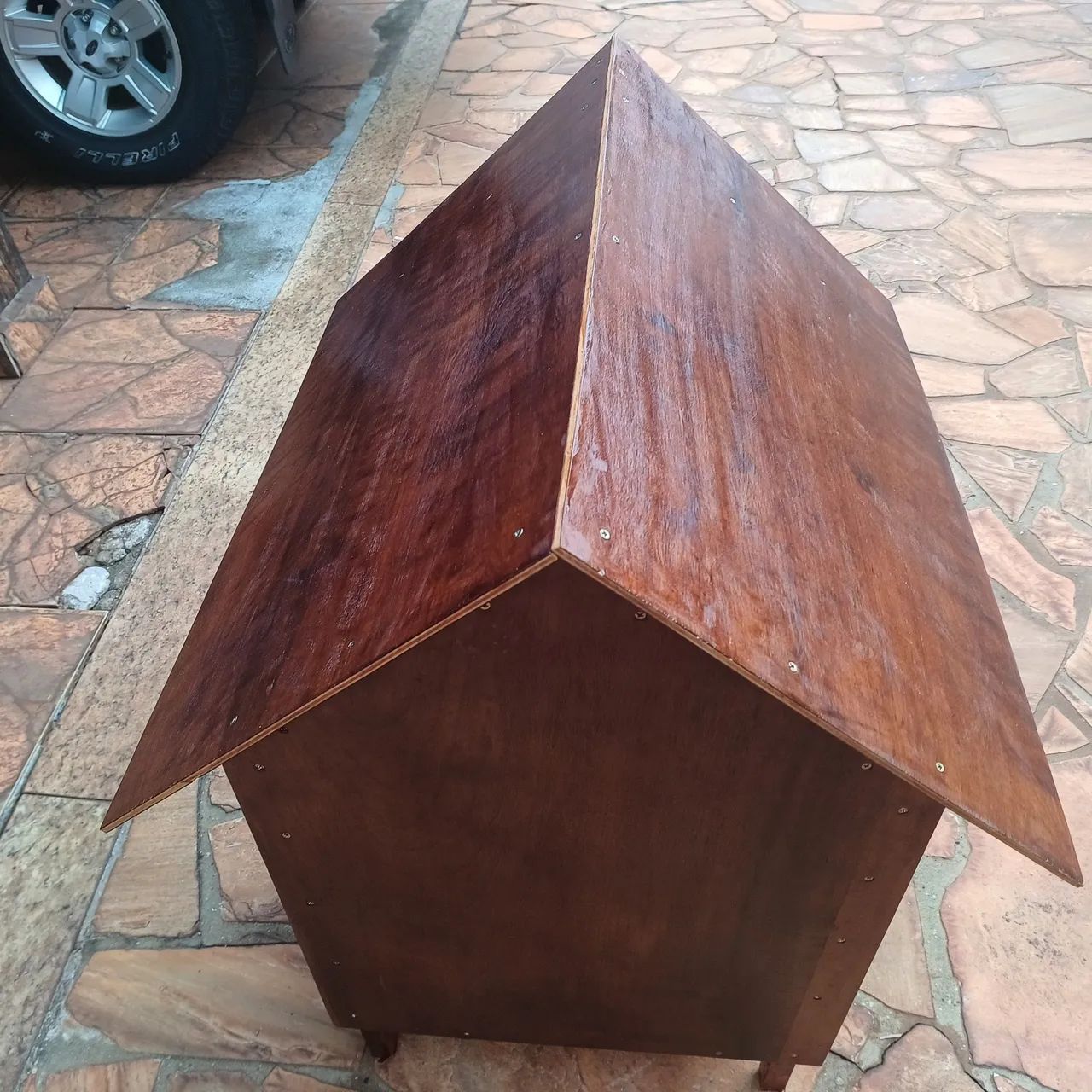 Casa para cães e gatos n3 nova envernizada artesanal  - Foto 6