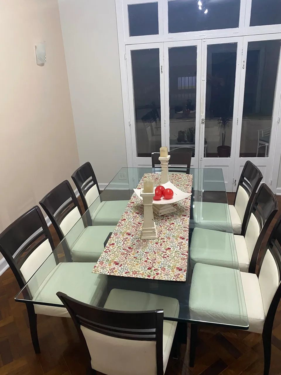 Mesa com tampo de vidro de excelente qualidade  - Foto 2