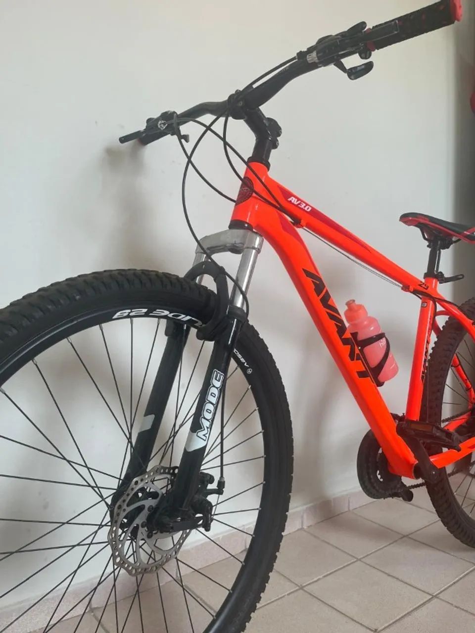 Bicicleta Aro 29-  semi nova  - Foto 4