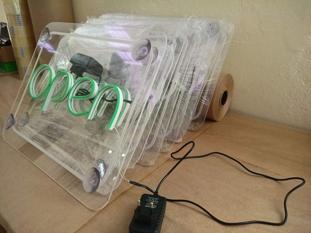 placa NEON de ABERTO para comércio  - Foto 5