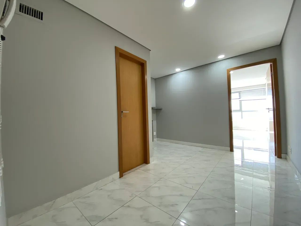 Sala Comercial, 33 m² para Alugar no Parque Avenida: Oportunidade Imperdível