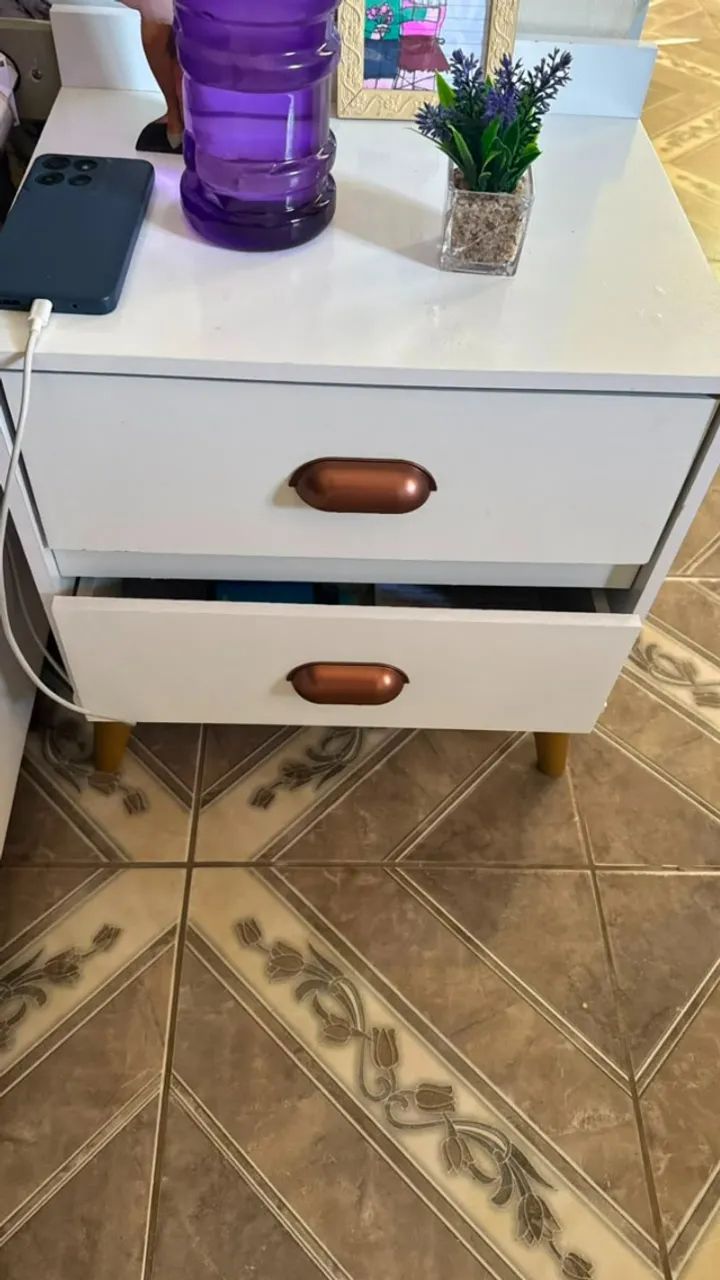 PAR DE MESA DE CABECEIRA COM 2 GAVETAS - Foto 4