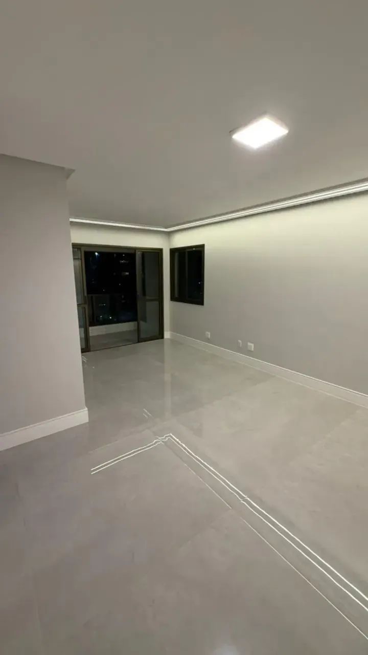 Apto no Edifício Tivoli Residence 3/4 - jardins