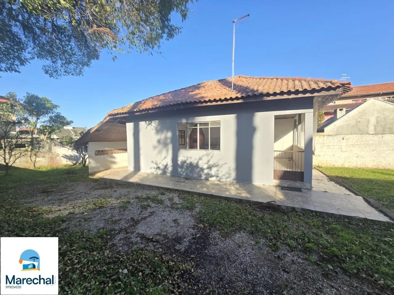 TERRENO COM 770m² | RESIDÊNCIA COM 180m² | 03 QUARTOS SENDO 01 SUÍTE | EDÍCULA COM CHURRAS - Foto 5